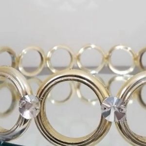 Meet your Posher, Laila